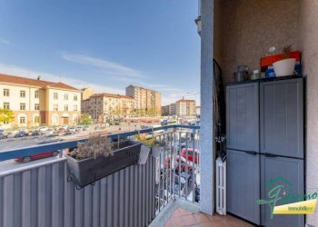 Balcone - Bilocale via Nizza, 400, Torino (zona Nizza Millefonti) - foto 13