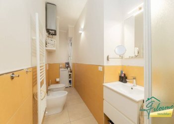 Bagno - Bilocale via Nizza, 400, Torino (zona Nizza Millefonti) - foto 16