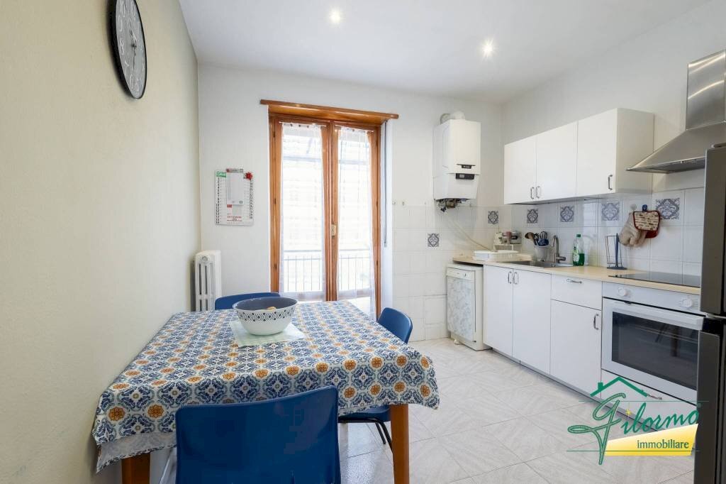 Cucina - Four-room apartment via Giuseppe Verdi, Poirino - photo 2