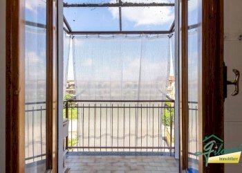 Balcone - Four-room apartment via Giuseppe Verdi, Poirino - photo 6