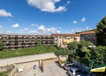 Vista - Four-room apartment via Giuseppe Verdi, Poirino - photo 7