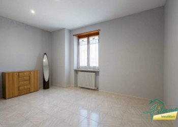 Salone - Four-room apartment via Giuseppe Verdi, Poirino - photo 23