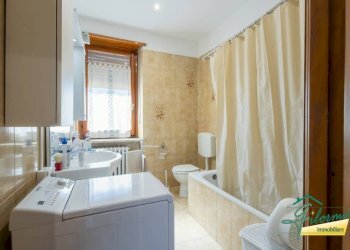 Bagno - Four-room apartment via Giuseppe Verdi, Poirino - photo 27