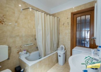 Bagno - Four-room apartment via Giuseppe Verdi, Poirino - photo 29