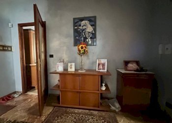 Studio - Villa via Albenga, La Loggia - photo 13