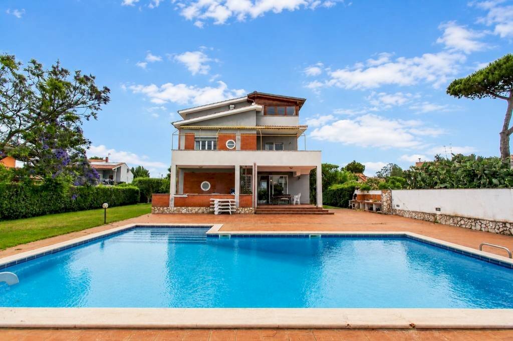 Piscina - Villa via degli Olmi, Anzio - photo 1