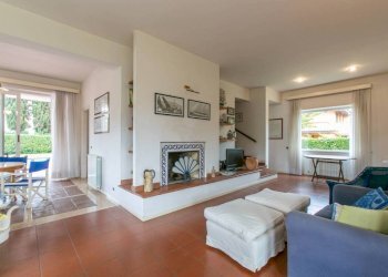 Salone - Villa via degli Olmi, Anzio - photo 4