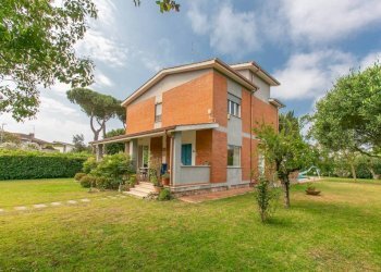 Giardino - Villa via degli Olmi, Anzio - photo 28