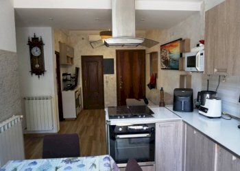 Cucina - Trilocale via San Bartolomeo del Fossato, 67, Genova (zona Sampierdarena) - foto 3