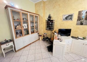 Ingresso - Appartamento via Arbe, 24, Torino (zona Santa Rita) - foto 6