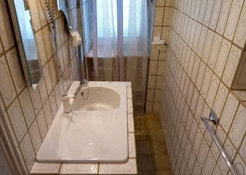 Bagno - Non-buildable land via Gian Domenico Cassini, 25, Torino (neighborhood Crocetta) - photo 2