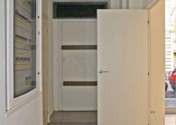 Ingresso - Shop via Ugo Bassi, 6/i, Bologna (neighborhood Centro Storico) - photo 18