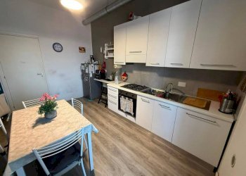 Cucina - Three-room apartment corso Giulio Cesare, 23, Torino (neighborhood Aurora) - photo 11