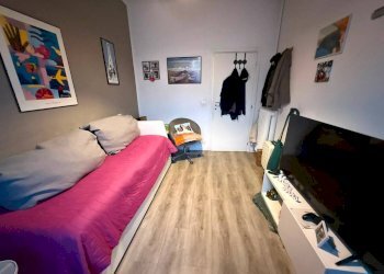 Camera da letto - Three-room apartment corso Giulio Cesare, 23, Torino (neighborhood Aurora) - photo 14