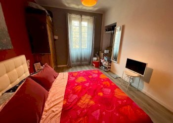 Camera da letto - Three-room apartment corso Giulio Cesare, 23, Torino (neighborhood Aurora) - photo 20