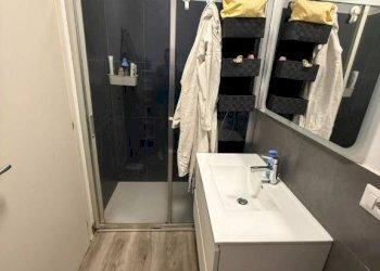 Bagno - Three-room apartment corso Giulio Cesare, 23, Torino (neighborhood Aurora) - photo 22
