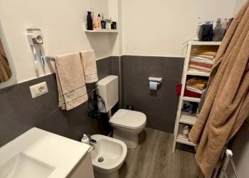Bagno - Three-room apartment corso Giulio Cesare, 23, Torino (neighborhood Aurora) - photo 23