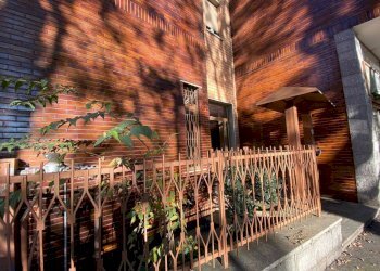 Interno palazzo - Appartamento via Luigi Boccherini, 22, Torino (zona Rebaudengo) - foto 2