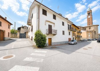 Zona - Casa indipendente piazza Carlo Mauro, 7, Chiusa di Pesio - foto 1
