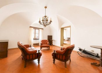 Salone - Casa indipendente piazza Carlo Mauro, 7, Chiusa di Pesio - foto 12