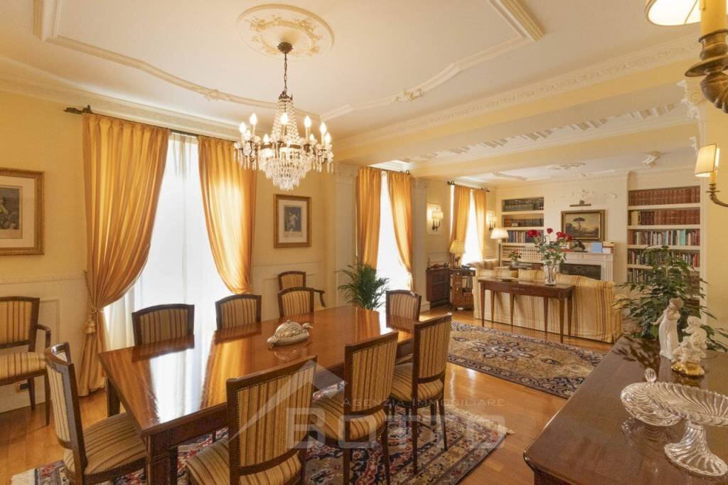Salone - Villa piazza CACCIAMI 11, Grignasco - foto 3