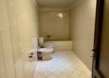 Bagno - Appartamento Costa San Sebastiano, 26, Biella - foto 28