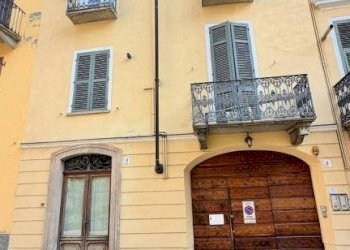 Facciata - Appartamento via Emma e Antonio Cerino Zegna, 6, Biella - foto 2