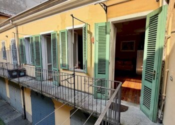 Balcone - Appartamento via Emma e Antonio Cerino Zegna, 6, Biella - foto 4