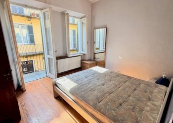Camera da letto - Appartamento via Emma e Antonio Cerino Zegna, 6, Biella - foto 12