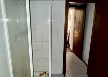 Bagno - Appartamento via Emma e Antonio Cerino Zegna, 6, Biella - foto 18