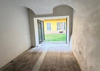 Box auto - Appartamento via Emma e Antonio Cerino Zegna, 6, Biella - foto 23