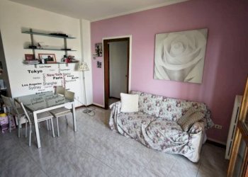 Salone - Four-room apartment Calderara di Reno - photo 2