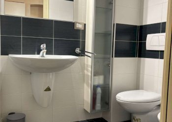Bagno - Appartamento via GIOLITTI, 8, Torino (zona Centro) - foto 9