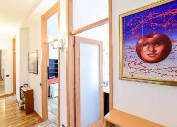 Corridoio - Villa via Don Cosma Zonca, 11, Besana in Brianza - foto 27