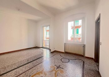 Salone - Four-room apartment via Lorenzo Pareto, 5, Genova (neighborhood Foce) - photo 3
