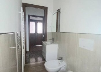 Bagno - Four-room apartment via Lorenzo Pareto, 5, Genova (neighborhood Foce) - photo 19