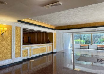 Interno palazzo - Two-room apartment via Aurelia, 480, Roma - photo 17