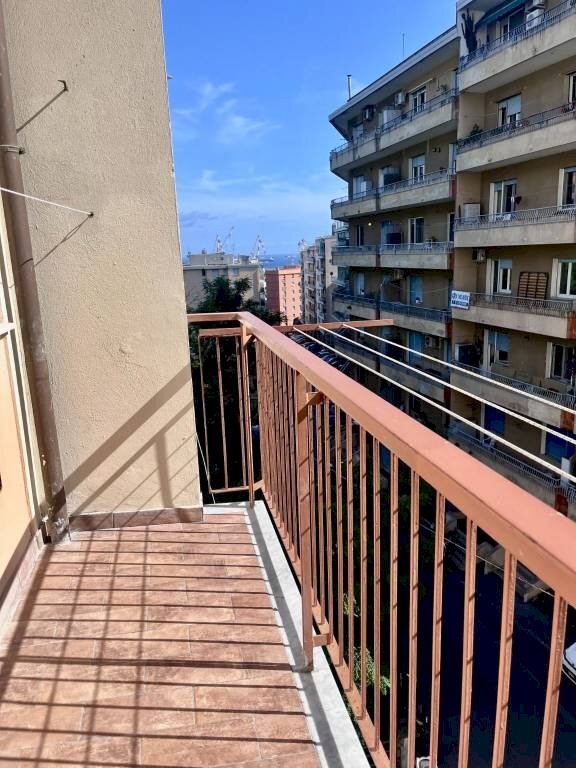 Balcone - Appartamento via Sant'Alberto, 37A, Genova (zona Sestri Ponente) - foto 1