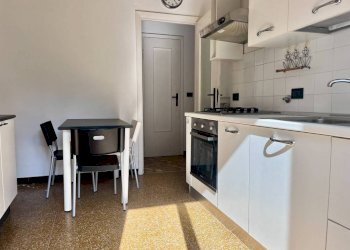 Cucina - Appartamento via Sant'Alberto, 37A, Genova (zona Sestri Ponente) - foto 3