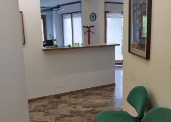 Ufficio - Ufficio via Giulio Giordani, 7, Varese (zona Masnago) - foto 4