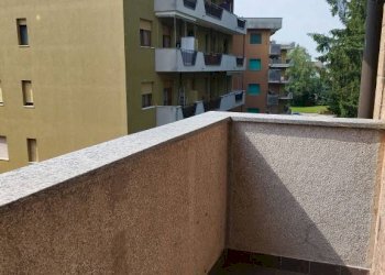 Balcone - Ufficio via Giulio Giordani, 7, Varese (zona Masnago) - foto 9