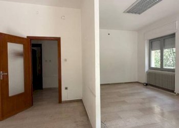 Interno non residenziale - Apartment viale Adua, 42, Sassari - photo 7