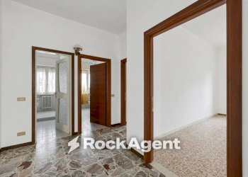 Disimpegno - Three-room apartment via Quarenghi, 30, Grassobbio - photo 21