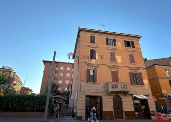 Facciata - Appartamento via di Corticella, 58, Bologna (zona Bolognina) - foto 1