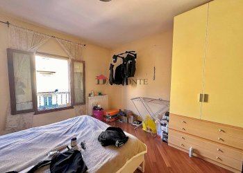 Camera da letto - Appartamento via di Corticella, 58, Bologna (zona Bolognina) - foto 12