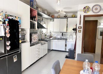 IMG_7827 - Four-room apartment Via Tiziano Vecellio 32, Caltanissetta - photo 1