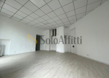 14.jpg - Locale Commerciale Torino (zona Quadrilatero Romano) - foto 2