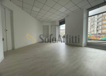 21.jpg - Locale Commerciale Torino (zona Quadrilatero Romano) - foto 5