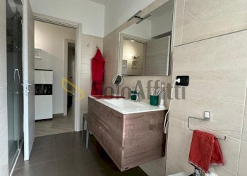 IMG-20240513-WA0009.jpg - Three-room apartment Via Ascanio Sobrero, Torino (neighborhood San Donato) - photo 18