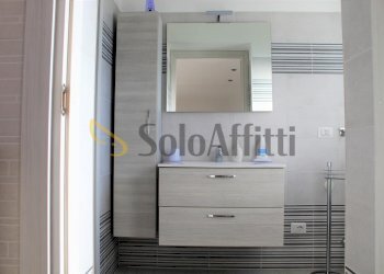 Bagno - Two-room apartment Via Sabotino, Parabiago - photo 10